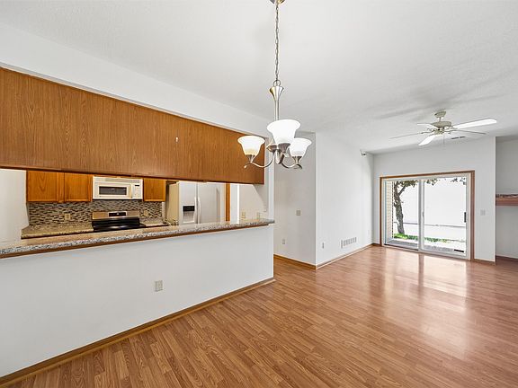 5th image of 2323 E Porter Ave Unit 38