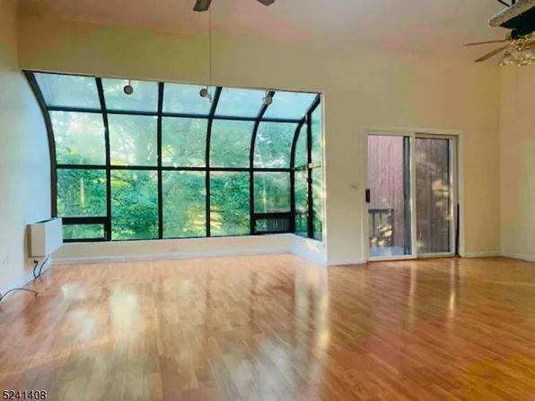 8 Augusta Dr Unit 8, Vernon, NJ 07462