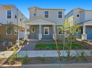 122 W Holcomb Ln, Phoenix, AZ 85003