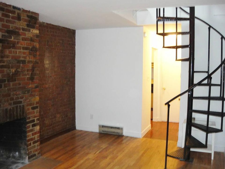 2nd image of 316 E 77th St APT 4D