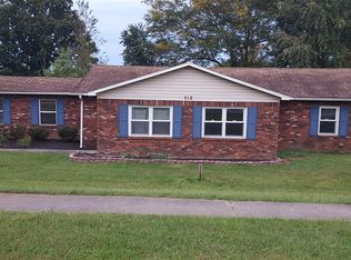 312 Shelton Rd, Radcliff, KY 40160