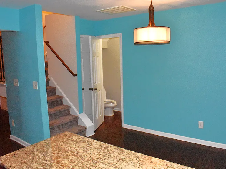 7821 River Field Dr — Photo 12