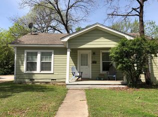 915 Bolivar St, Denton, TX 76201