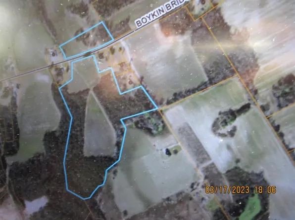 1 Boykin Bridge Rd #1, Roseboro, NC 28382