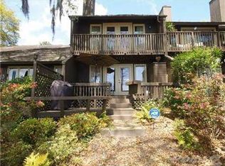 134 Brown Pelican Dr, Savannah, GA 31419