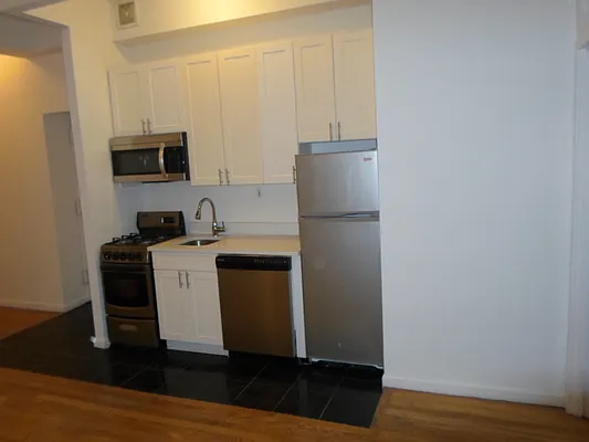 Rented by Sky Management | media 51