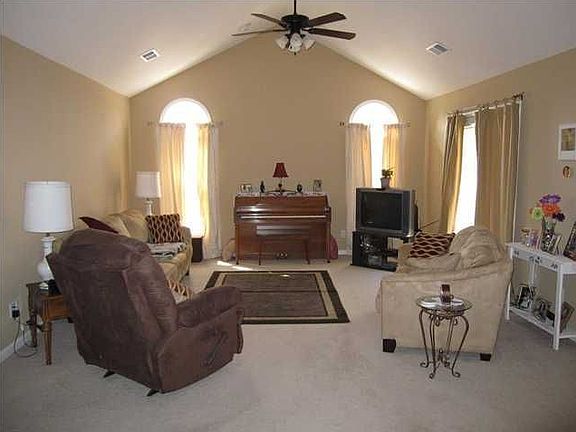 2nd image of 4429 Monarchos Dr