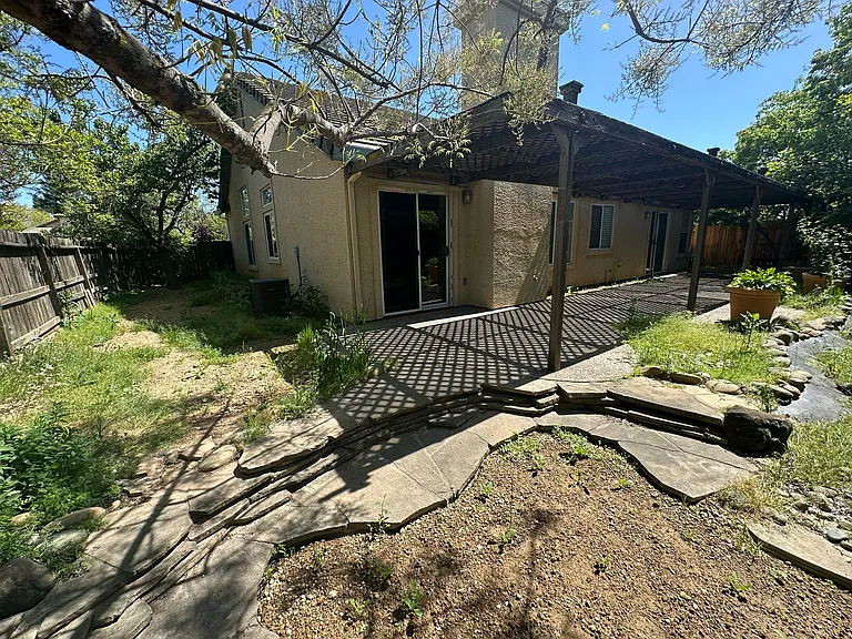 728 Sands Way — Photo 33