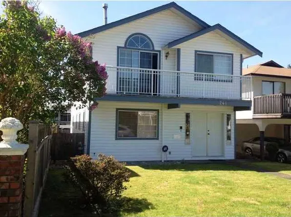 241 E 20th St, North Vancouver, BC V7L 3A6