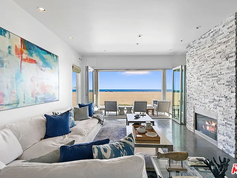 1341 Palisades Beach Rd — Photo 15