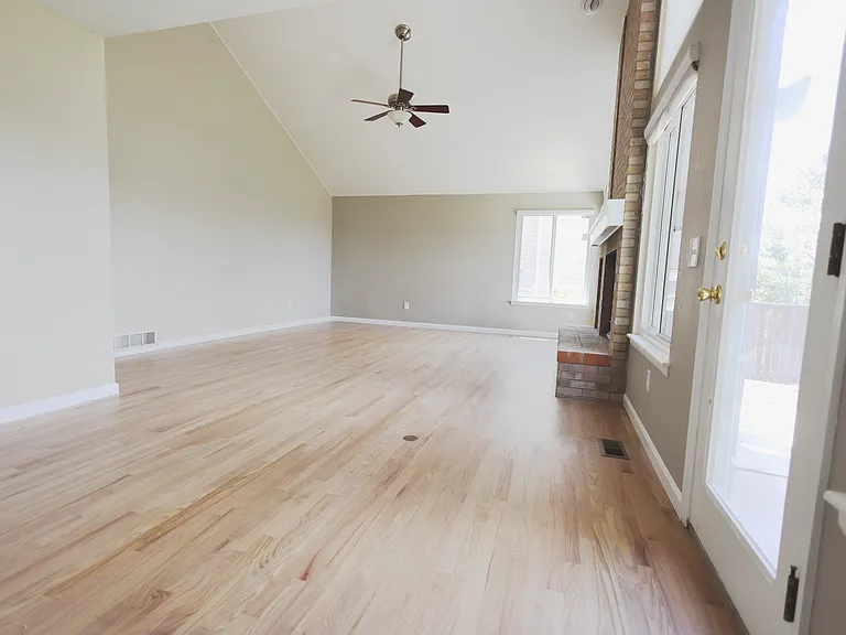 2062 Chesapeake Pl — Photo 15