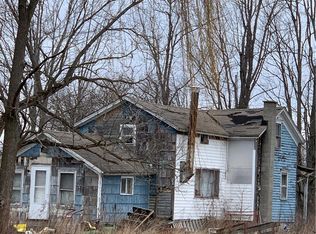 8925 Sesh Rd #1, Clarence Center, NY 14032