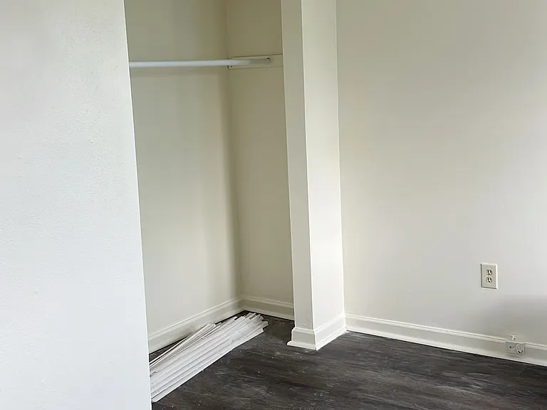 2633 New Orleans St — Photo 7