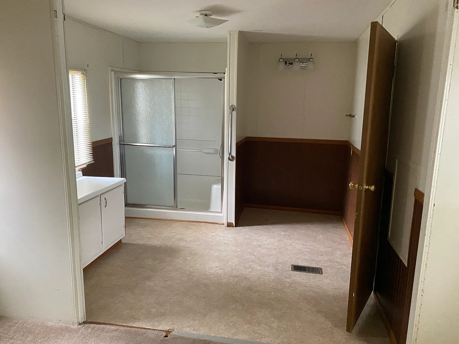 2 bed, $850 — Photo 4