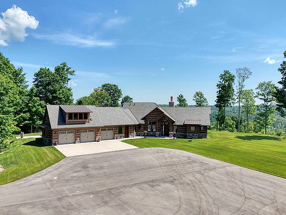 4th image of 3375 Crum Rd