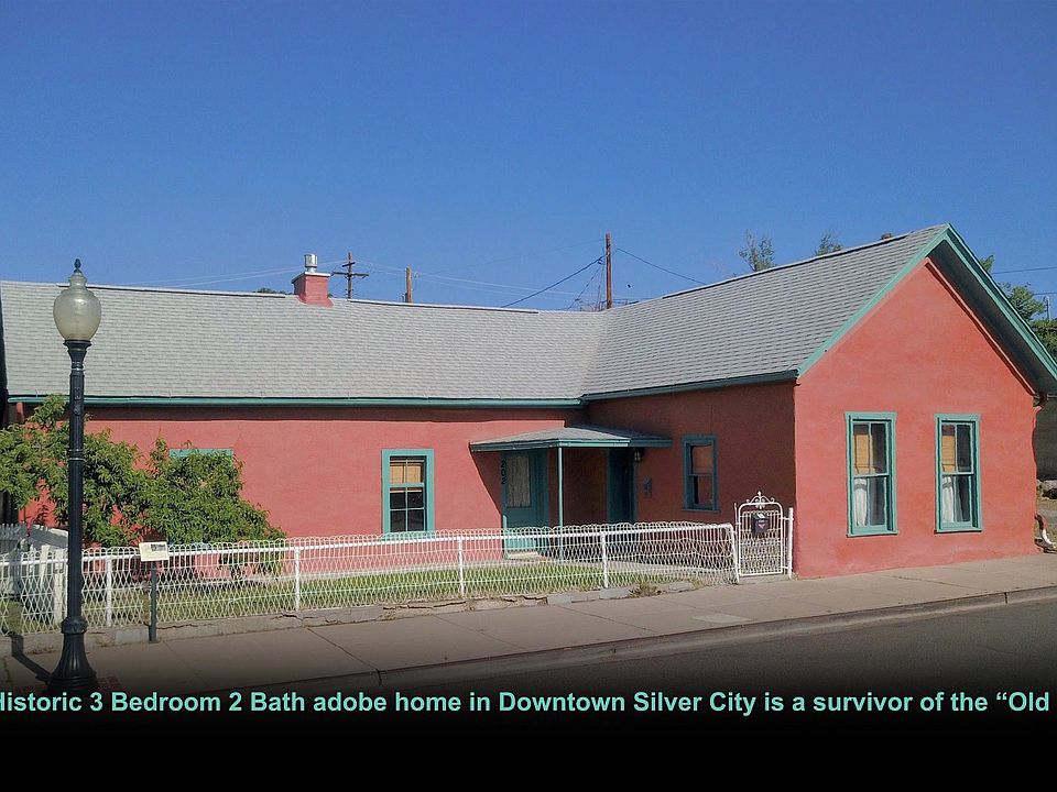 1st image of 202 S Bullard St