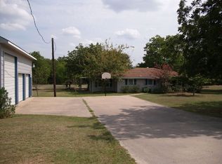 408 Eason Rd, Ennis, TX 75119