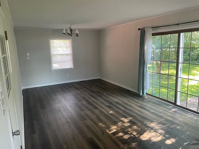 224 Wood Dale Dr — Photo 16