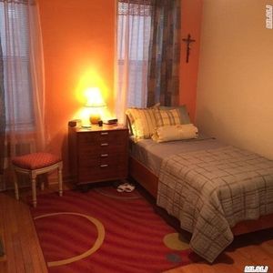 33-27 91st St APT 5G, Jackson Heights, NY, 11372