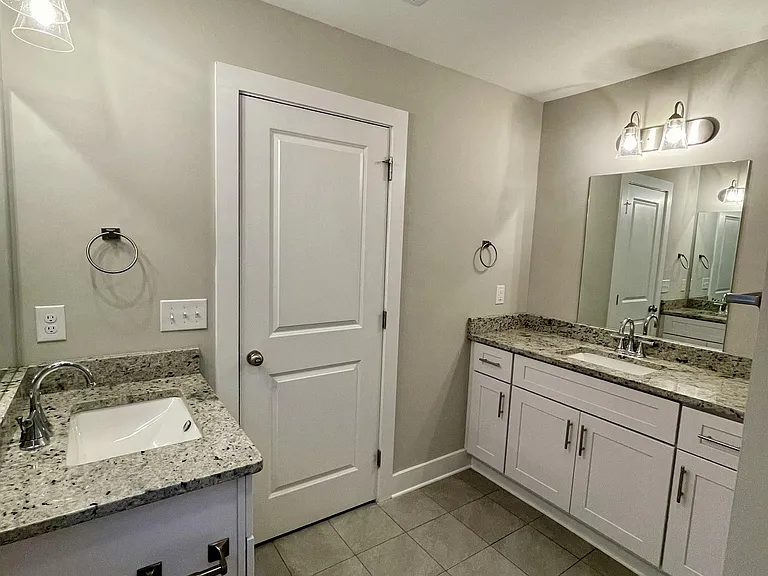 63 English Commons Dr #1 — Photo 30