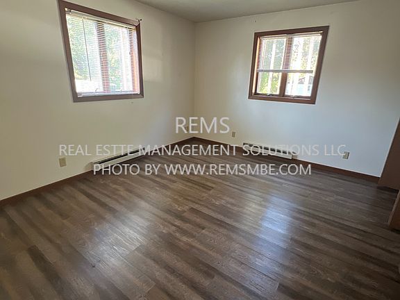 3rd image of 210 W John St #2