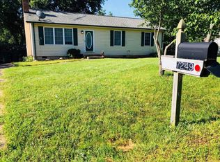 7249 2nd St, Remington, VA 22734
