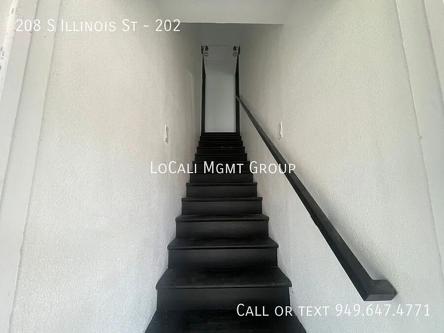Fully Remodeled 1-Bedroom Apartment in Anaheim — Photo 4