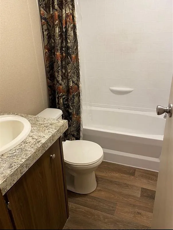 3 bed, 1.5 bath, 1100 sqft, $1,350 — Photo 4