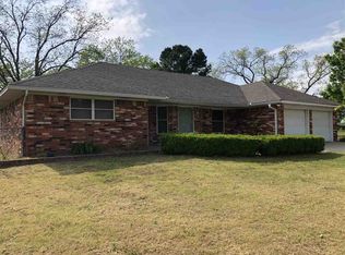 551 Mary Niblack Rd, Ardmore, OK 73401