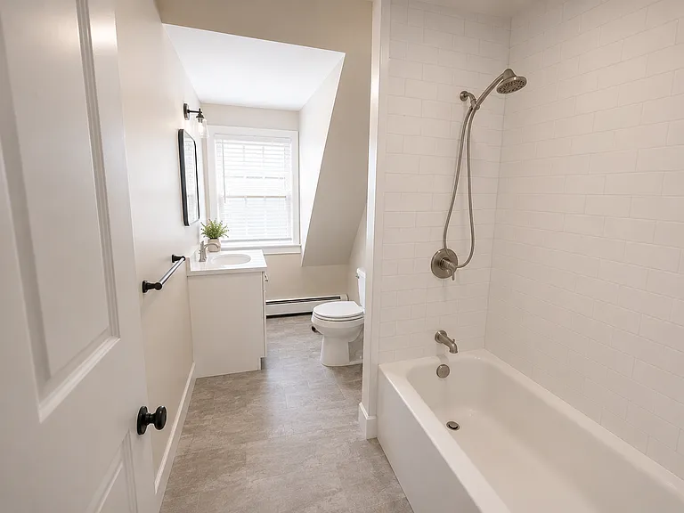 244 Ocean St #3 — Photo 2