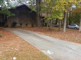9224 Carr Cir SW, Covington, GA 30014