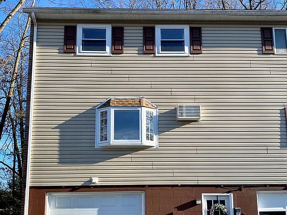 2nd image of 123 Amblewood Way