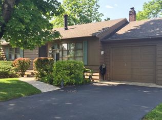 11 Clinton Ave, Catskill, NY 12414