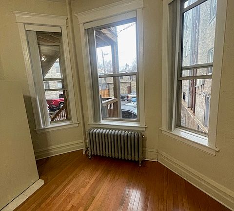 4th image of 2530 N Kedzie Blvd #117