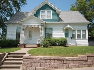 701 E Maple St, Red Oak, IA 51566