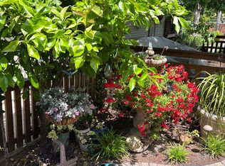 4835 P St, Sacramento, CA 95819