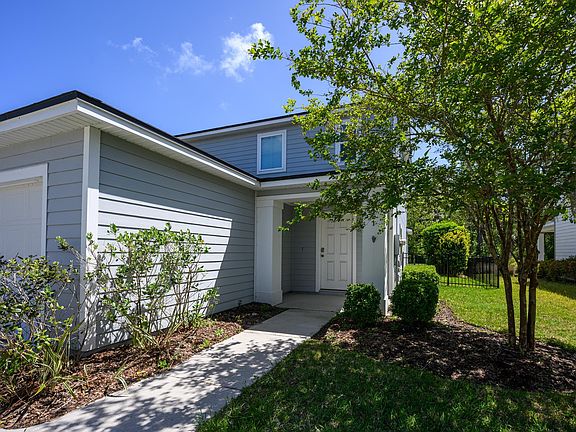 3rd image of 451 Sawmill Landing Dr