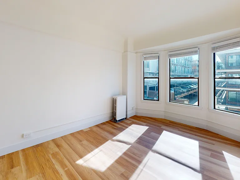 1472 Filbert Street — Photo 5