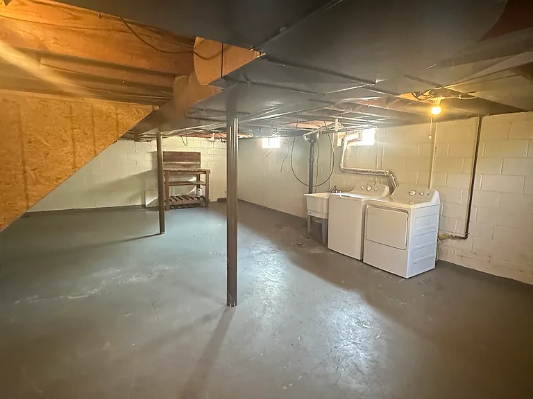 17875 Peters St — Photo 12