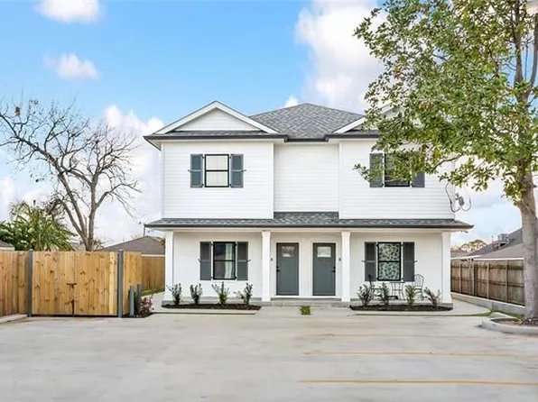 426 W Genie St #A, Chalmette, LA 70043