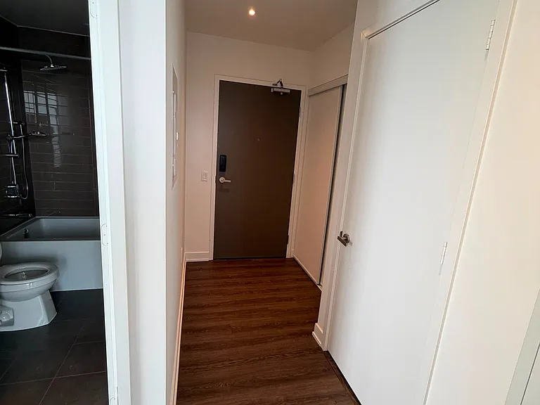 448 Burnhamthorpe Rd W #6408 — Photo 3
