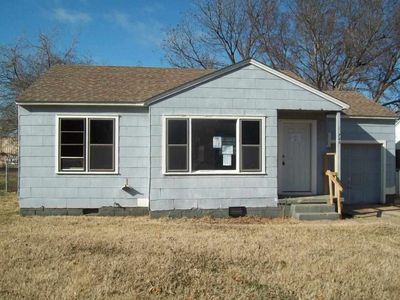 730 N Sunset St, Ponca City, OK, 74601
