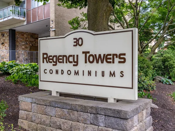 30 Woodland Street APT 3H, Hartford, CT 06105