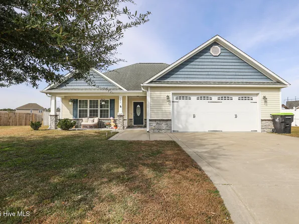 102 Nia Court, Jacksonville, NC 28546