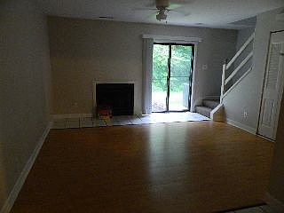 4th image of 1448 Tenbury Dr