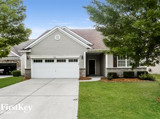 9026 Paddle Oak Rd, Charlotte, NC 28227