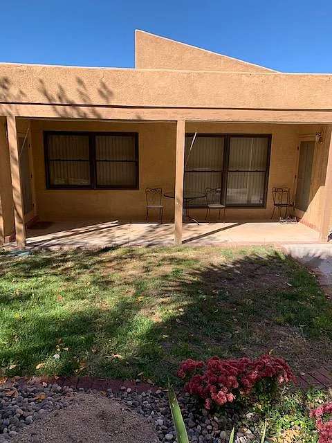 2018 Monte Largo Dr NE — Photo 4