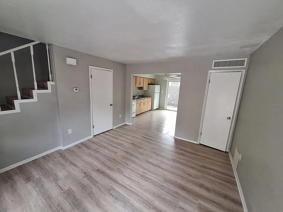 919 East Orange Street, Unit APT E — Photo 4