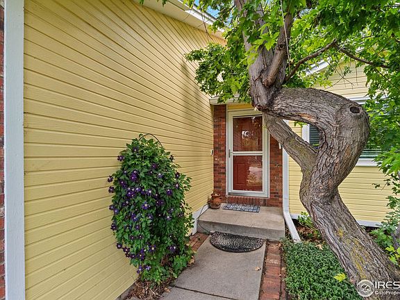 3rd image of 2649 Garden Dr