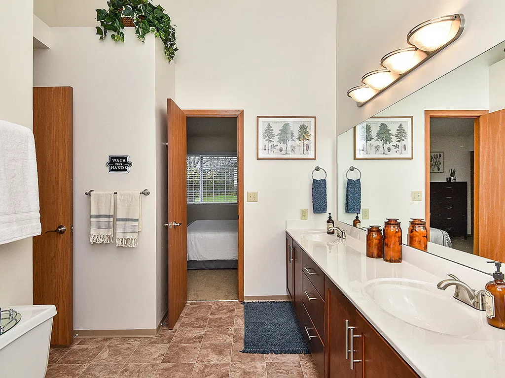 Birch Lake Townhomes — Photo 4
